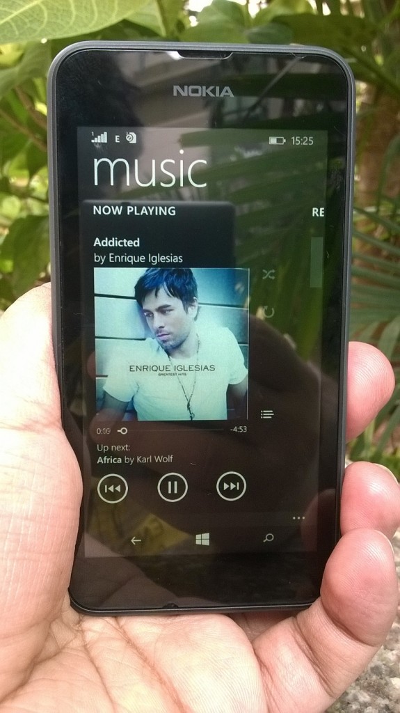 Lumia 530 music