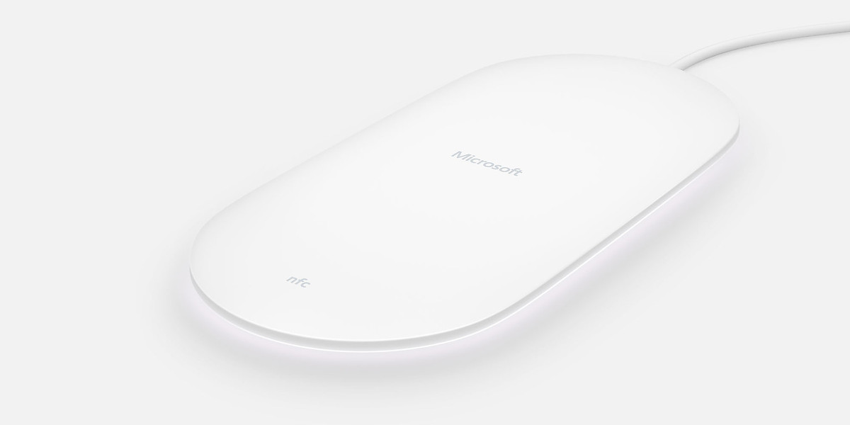 microsoft-dt-904-wireless-charger